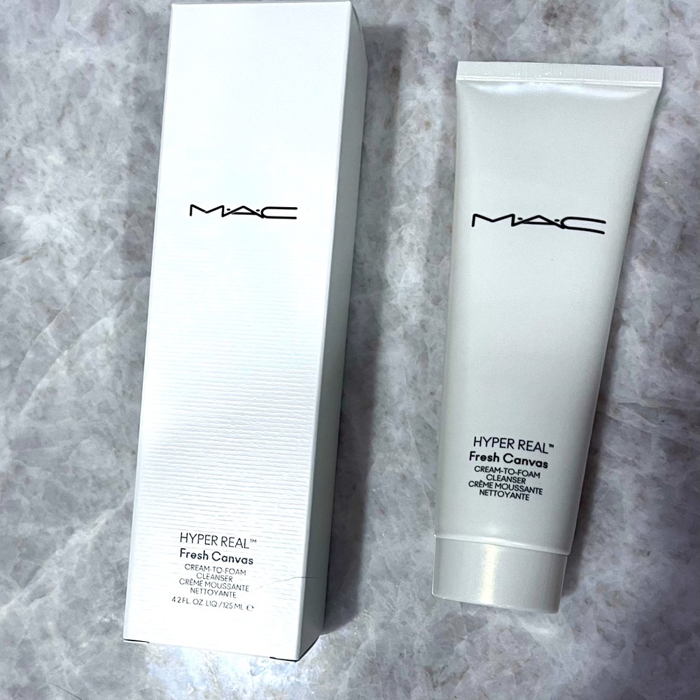 MAC Cosmetics Cleanser Hyper Real Fresh Canvas Cream Foam Makeup Remover 4.2 oz